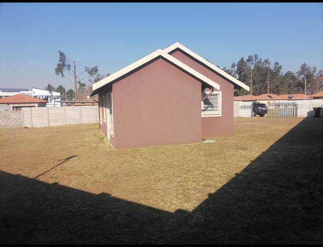 3 bed property to rent in STRUBENVALE